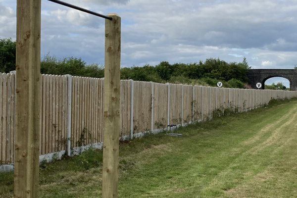 Pull Up Bar Train Track