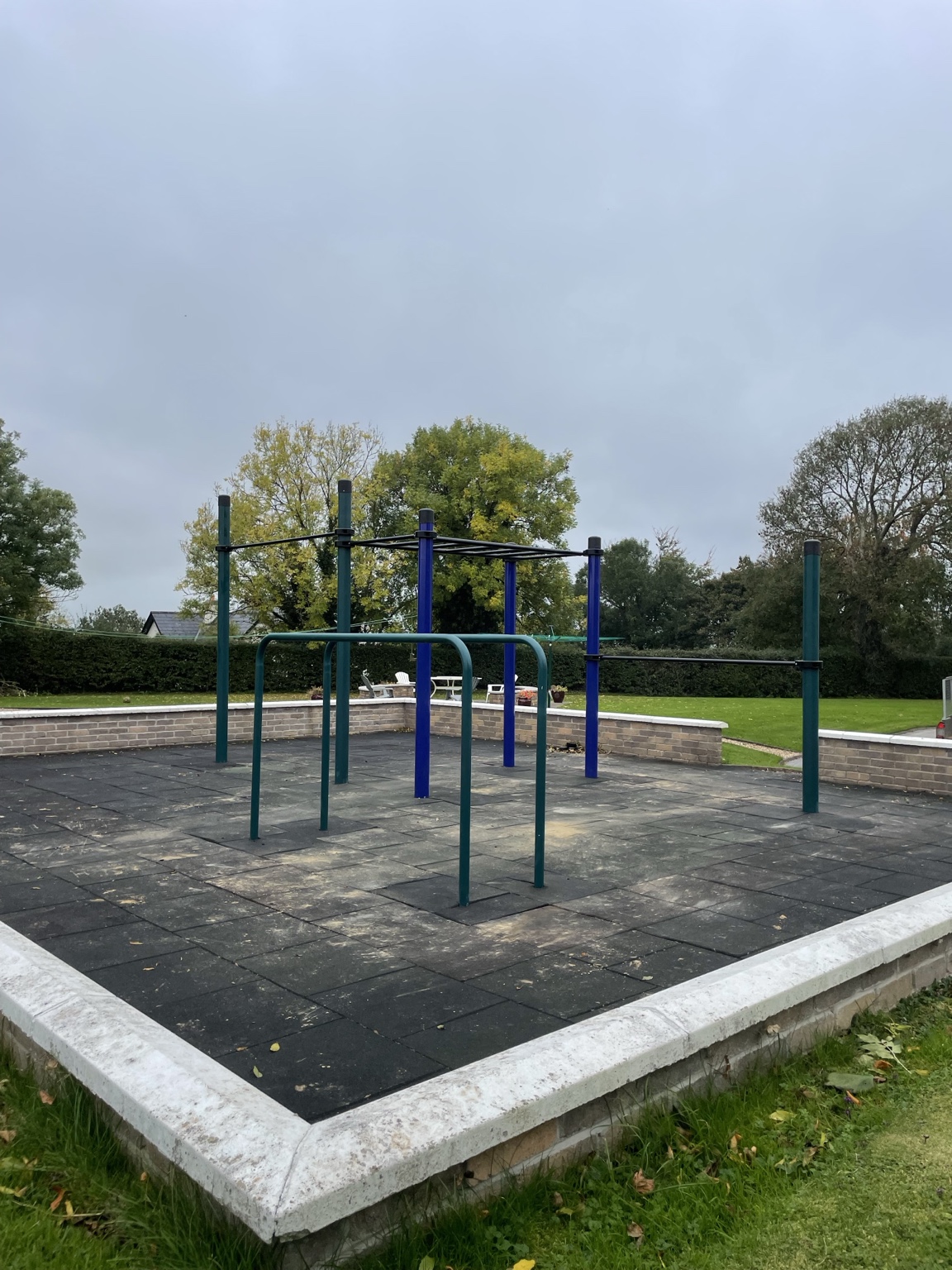 Steel outdoor calisthenics equipment for a private home